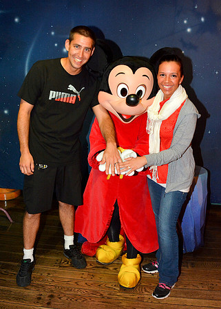 PhotoPass-Mickey-Mouse-382740780823